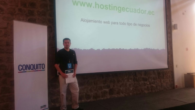 hosting ecuador en charla educativa en CONQUITO